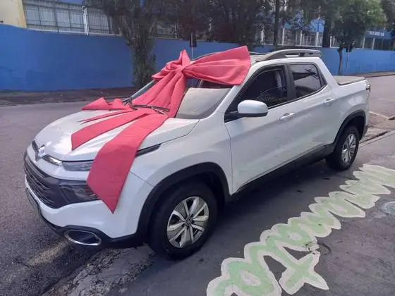 Fiat Toro Freedom 1.8 AT6 4x2 (Flex)