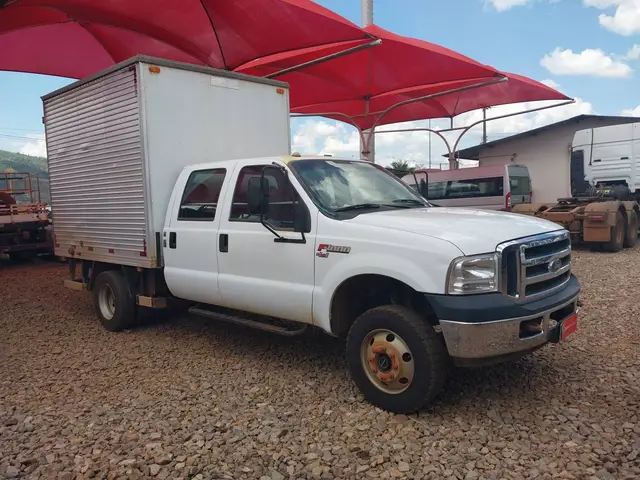 Carro Ford F 4000 2019 Trompicampo Multi CT 2.8 4x2