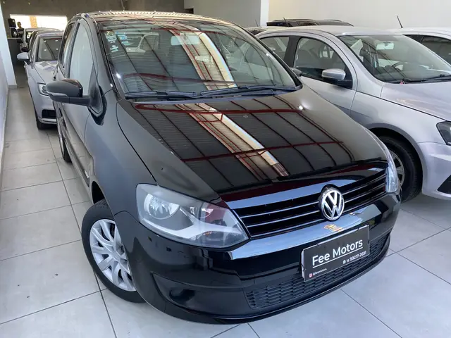 Carro Volkswagen Fox 2014 1.6 VHT (Flex)