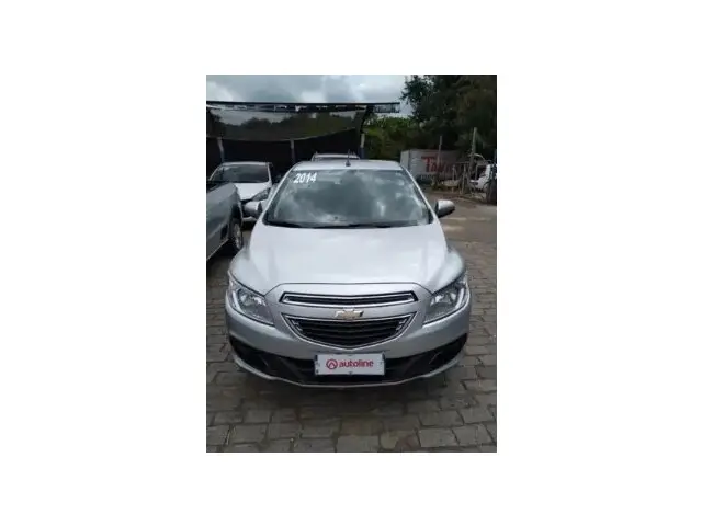 Carro Chevrolet Onix 2014 1.0 LT SPE/4