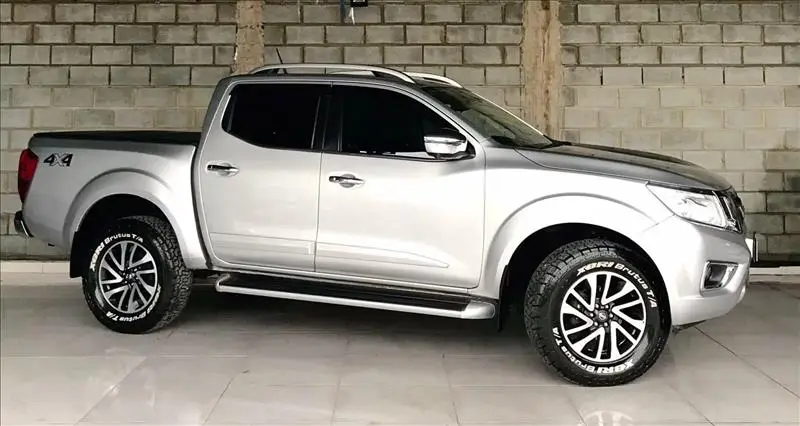 Nissan Frontier 2.3 TD CD XE 4x4 (Aut)