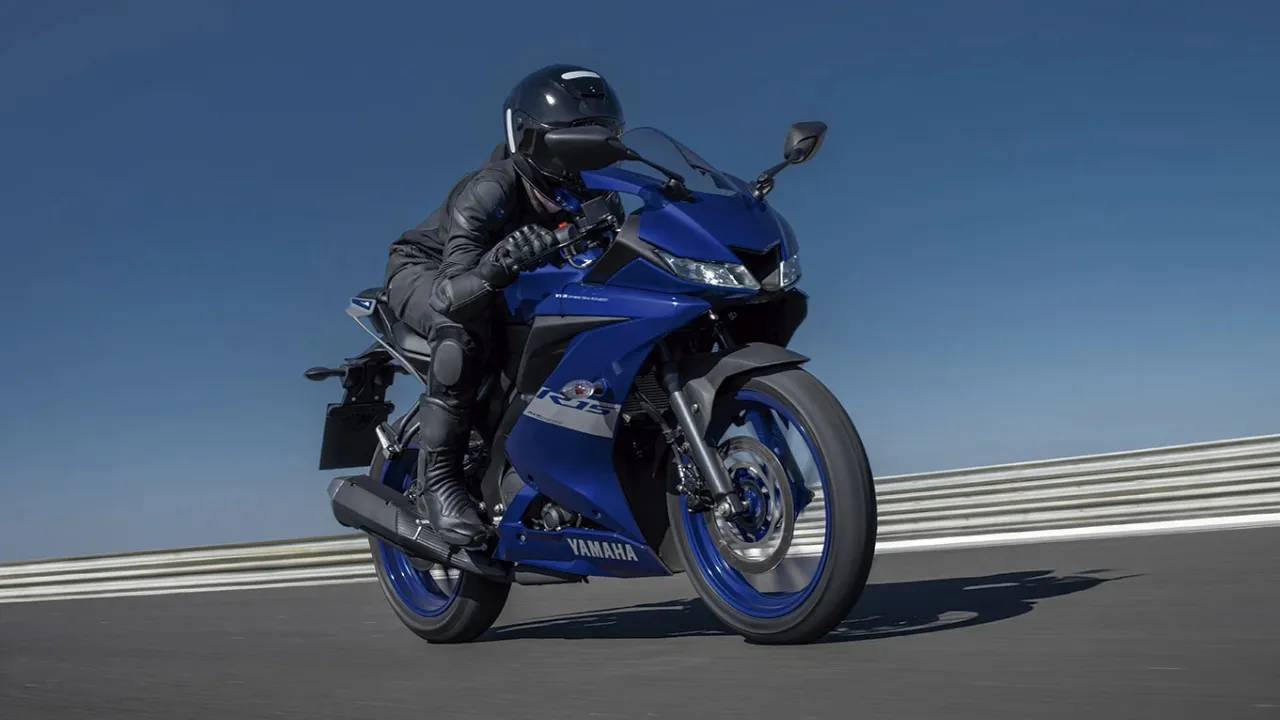 Yamaha r15 2022 sale