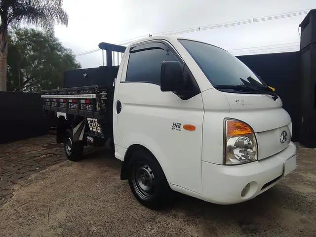 Carro Hyundai HR 2009 HD 2.5 (sem caçamba)