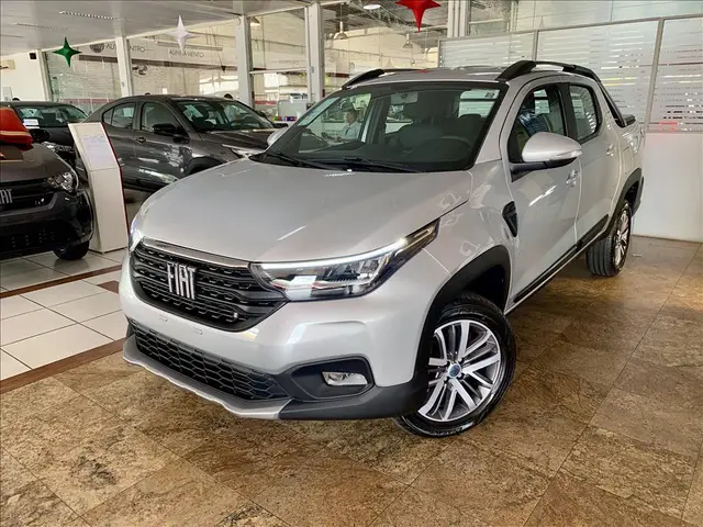 Carro Fiat Strada 2025 Volcano 1.3 Flex 8V CD Aut.