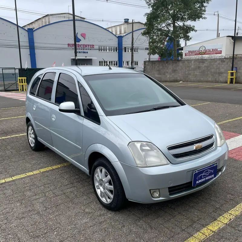 Chevrolet Meriva Premium 1.8 (Flex)