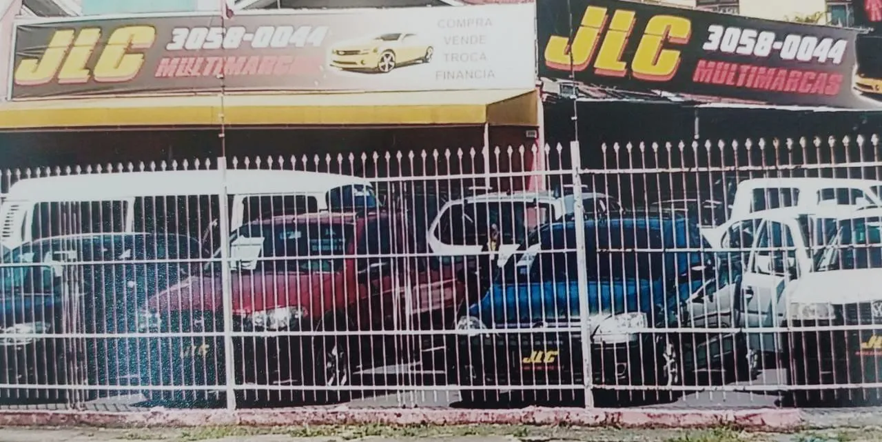 Fachada da loja JLC COMERCIO DE VEICULOS - São José dos Pinhais - PR