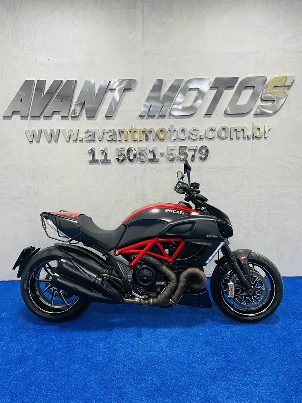 motos esportivas – Ducati Campinas