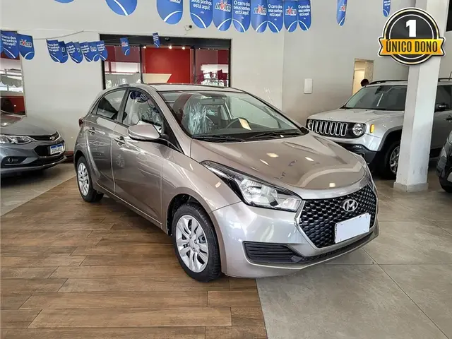 Carro Hyundai HB20 2019 1.6 Comfort Plus (Flex)
