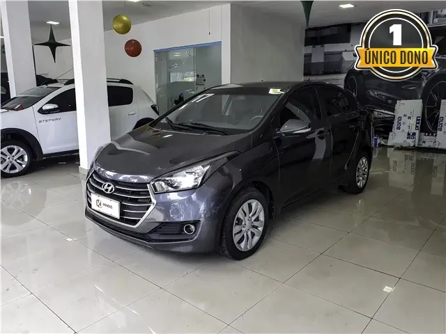 Carro Hyundai HB20S 2017 1.6 Comfort Plus (Flex)