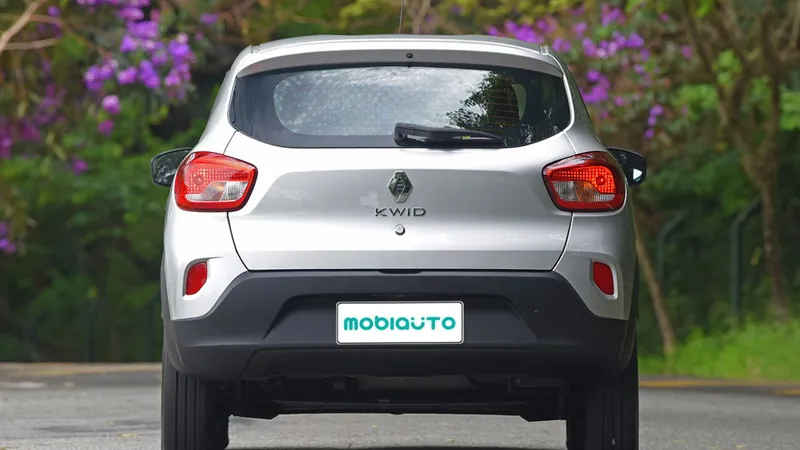 Renault Kwid 2024: preços, itens de série e diferenças entre as versões