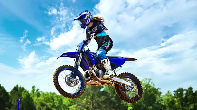 Carro Yamaha YZ 125 2024 125 cc