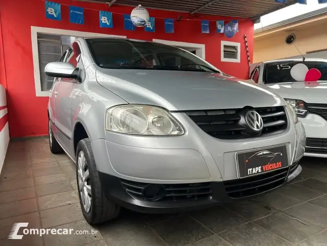 Carro Volkswagen Fox 2009 City 1.0 8V (Flex)