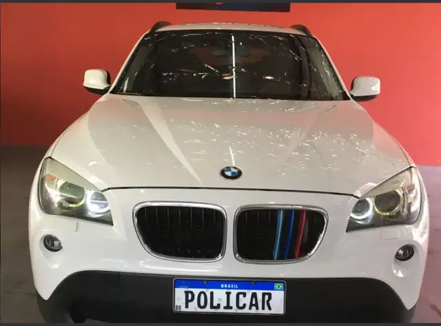 Carro BMW X1 2011 2.0 16V sDrive18i