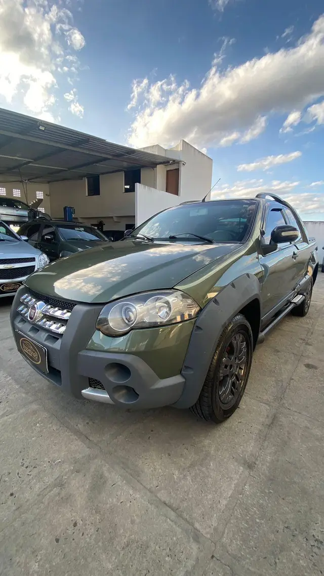 Carro Fiat Strada 2010 Adventure 1.8 8V (Flex) (Cabine Dupla)