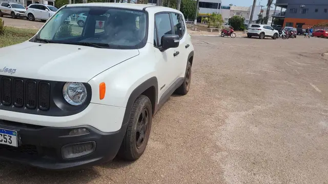 Carro Jeep Renegade 2018 1.8 4x2 (Aut) (Flex) (PCD)