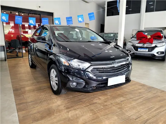Carro Chevrolet Joy Plus 2021 Plus 1.0 8V Black Edition (Flex)
