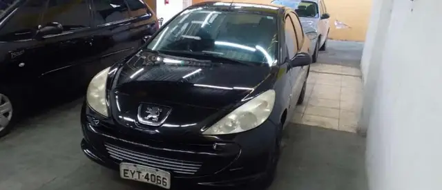 Carro Peugeot 207 2012 Hatch XR 1.4 8V (flex) 2p