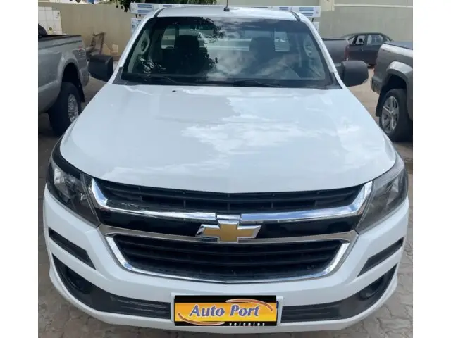 Carro Chevrolet S10 Cabine Simples 2020 S10 2.8 CTDi Cabine Simples LS 4WD