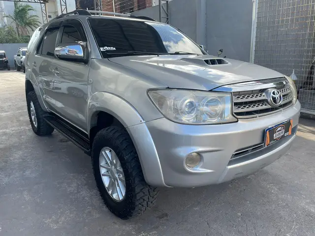 Carro Toyota Hilux SW4 2011 SRV 4x4 3.0 Turbo  (aut)