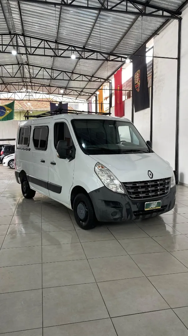 Van renault shop master 2015 olx