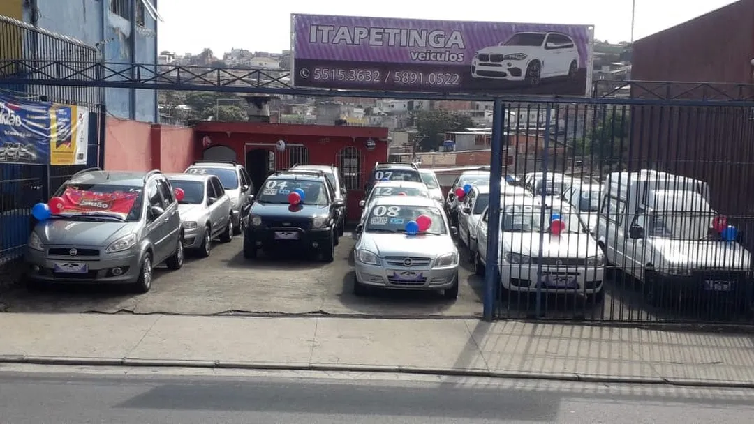 Fachada da loja Veículos à venda em ITAPETINGA VEICULOS - São Paulo - SP | Mobiauto