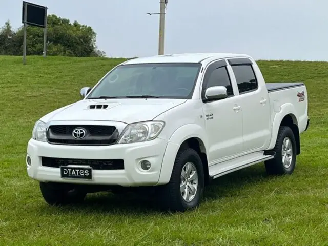 Carro Toyota Hilux Cabine Dupla 2011 Hilux SR 4x4 3.0 (cab. dupla)