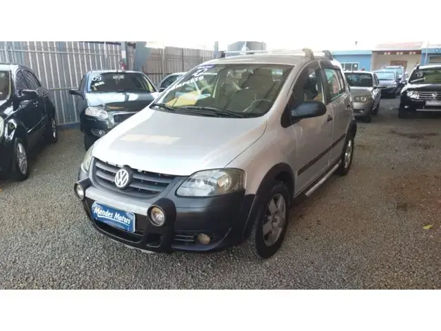 Carro Volkswagen CrossFox 2010 1.6 (Flex)