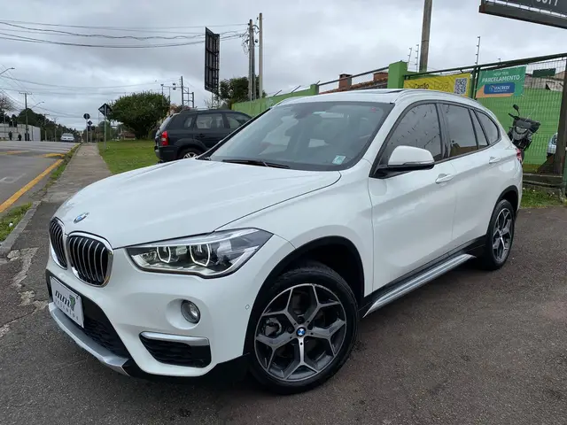 Carro BMW X1 2019 2.0 sDrive20i X-Line ActiveFlex