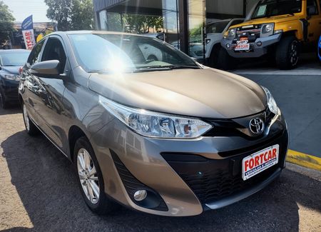 Yaris 1.3 XL Plus Tech CVT (Flex)