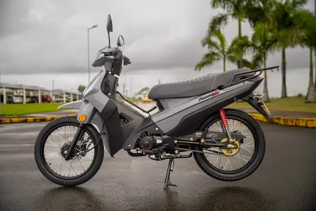 Carro Shineray Phoenix S 2025 48 cc