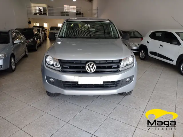 Carro Volkswagen Amarok 2016 2.0 SE 4x4 TDi (Cab Dupla)