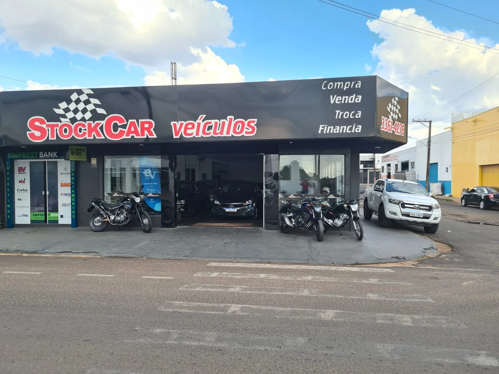 Fachada da loja STOCK CAR COMPR - Paraguaçu Paulista - SP