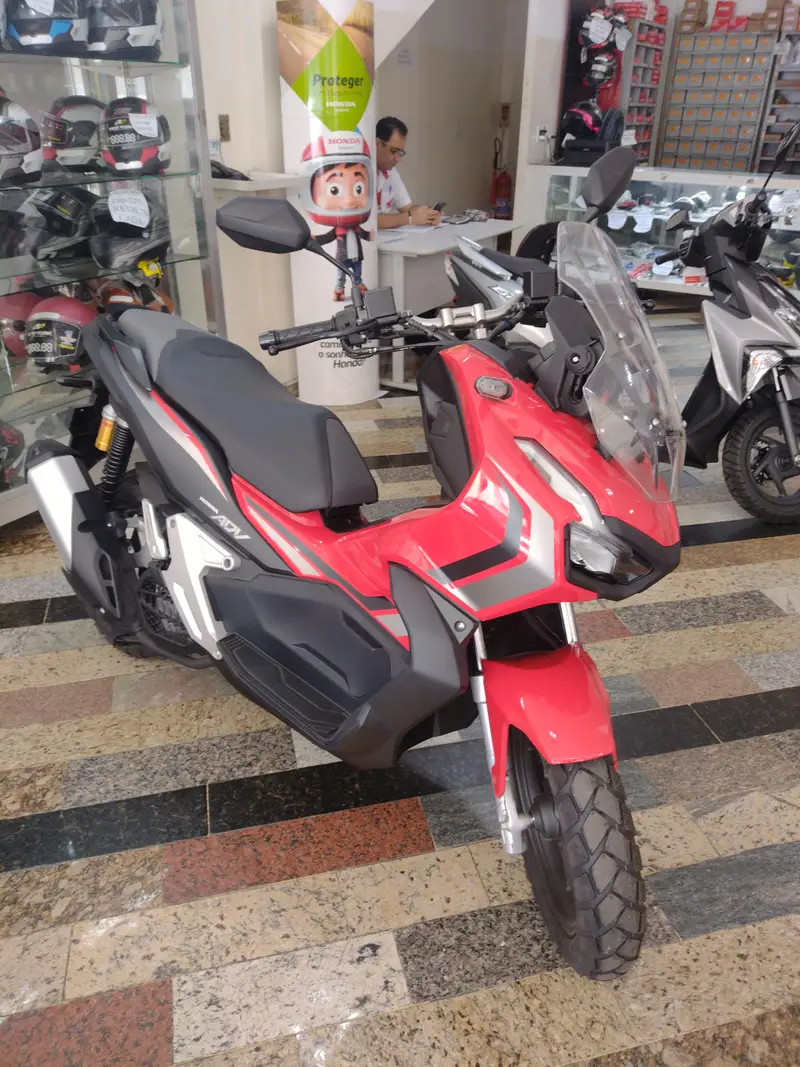 Honda ADV ABS