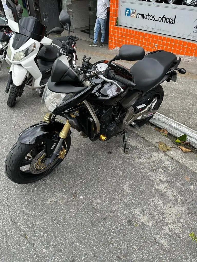 Honda CB 600F Hornet (ABS)