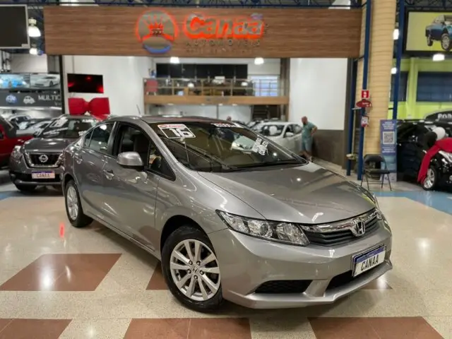 Carro Honda Civic 2016 LXS 1.8 i-VTEC (Aut) (Flex)