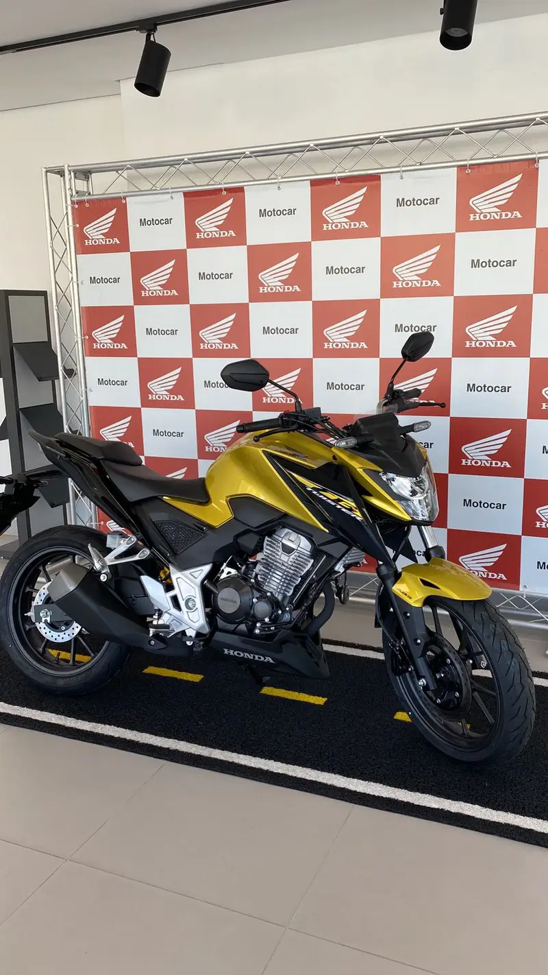 Honda CB 300F Twister (ABS)