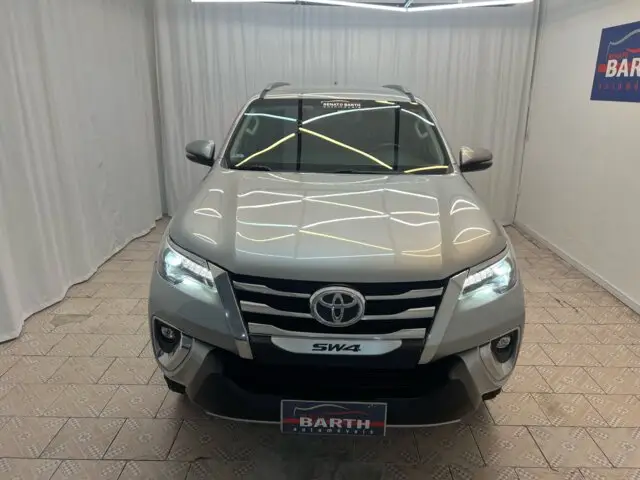 Carro Toyota SW4 2020 2.8 TDI SRX 7L 4x4 (Aut) (Diesel)