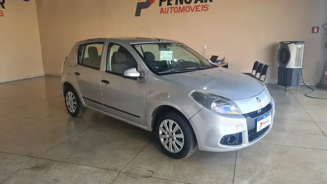 Carro Renault Sandero 2014 Expression 1.6 8V (flex)