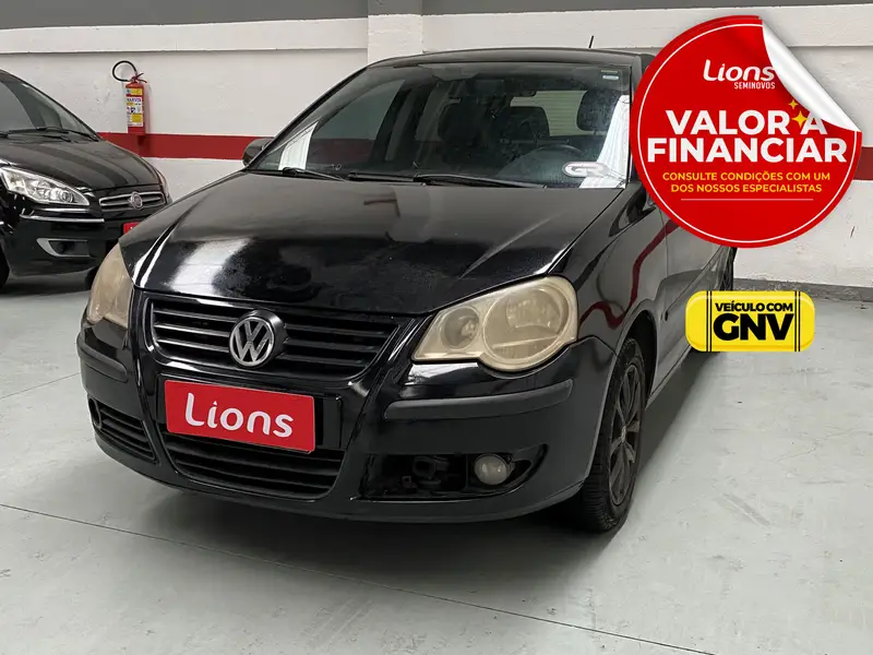 Volkswagen Polo Sedan 1.6 8V (Flex)