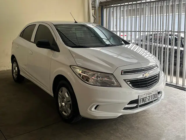 Carro Chevrolet Onix 2015 1.0 LT SPE/4
