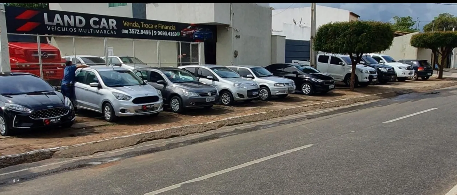 Fachada da loja Veículos à venda em LANDO CAR VEICULOS - Juazeiro do Norte - CE