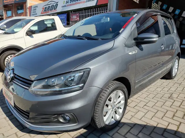 Carro Volkswagen Fox 2019 1.6 MSI Connect (Flex)