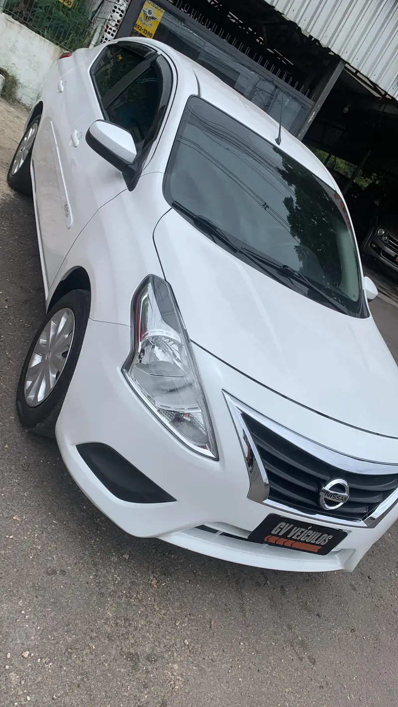 Nissan Versa 1.0 12V (Flex)