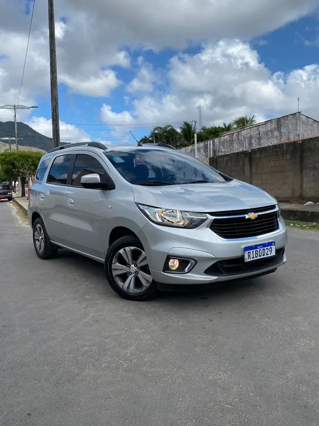 Carro Chevrolet Spin 2022 Premier 7S 1.8 (Aut) (Flex)