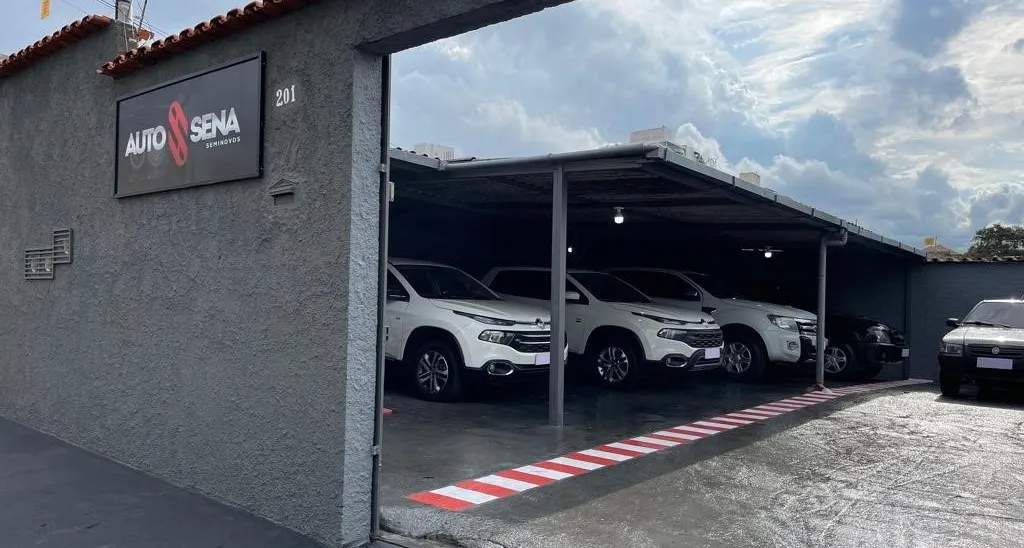 Fachada da loja Veículos à venda em AUTO SENA SEMINOVOS - Belo Horizonte - MG | Mobiauto