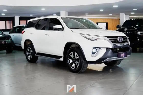 Carro Toyota SW4 2020 2.8 TDI SRX Diamond 7L 4x4 (Aut)