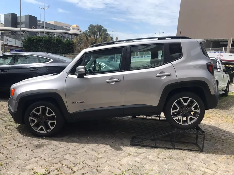 Jeep Renegade Longitude 1.8 4x2 (Aut) (Flex)