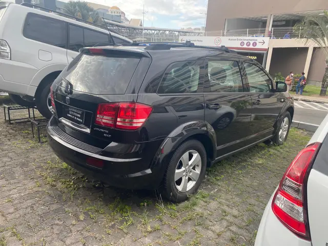 Carro Dodge Journey 2010 SE 2.7 V6