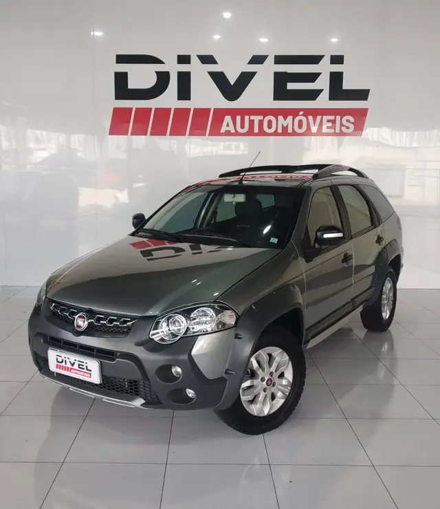 Carro Fiat Palio Weekend 2013 Adventure 1.8 16V (Flex)
