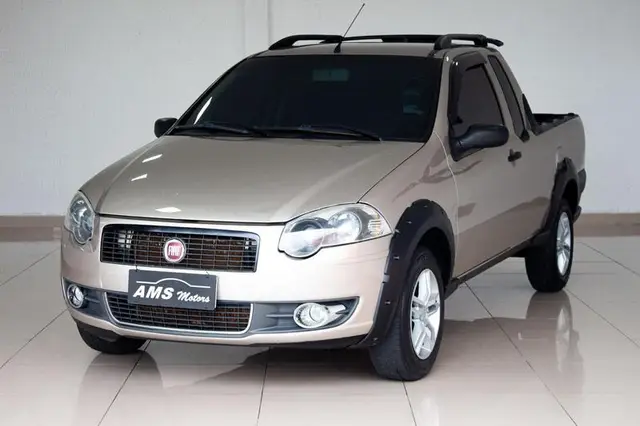 Carro Fiat Strada 2009 Trekking 1.4 (Flex)